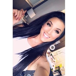 Meet your Posher, Devon